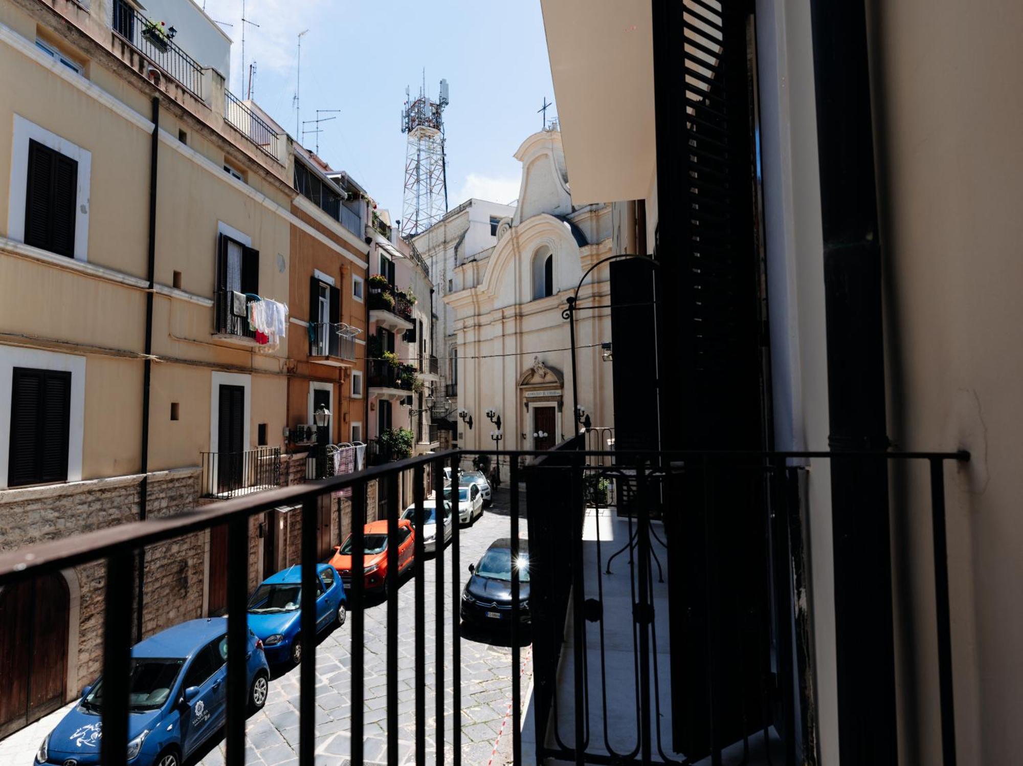 Palazzo Boemondo Бари Екстериор снимка